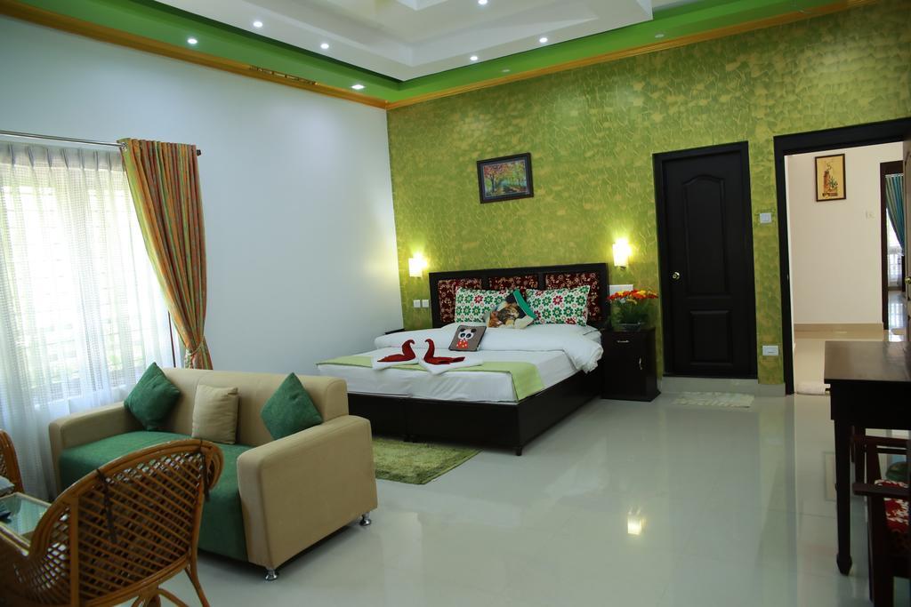 Periyar Villa Home Stay - Теккади Экстерьер фото